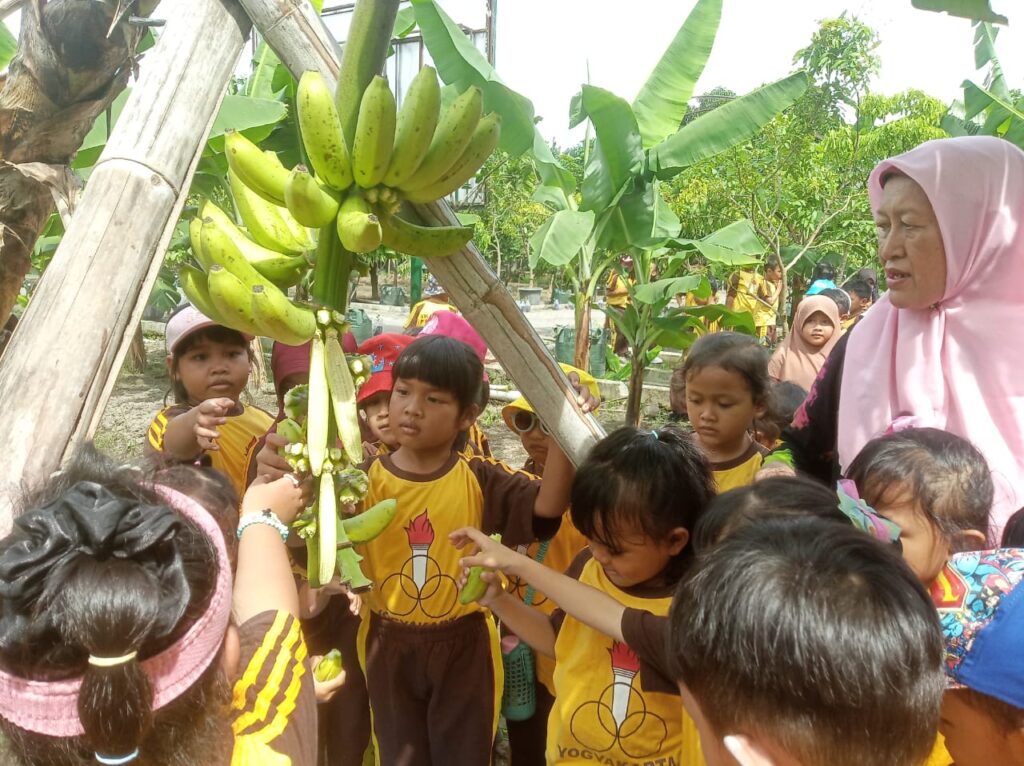 Fieldtrip Ke Kebun Plasma Nutfah Pisang
